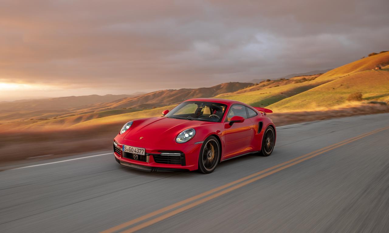 Porsche 911 Turbo S 992