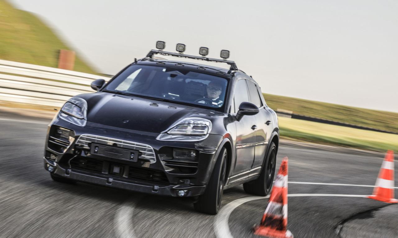 Porsche Macan EV Prototyp