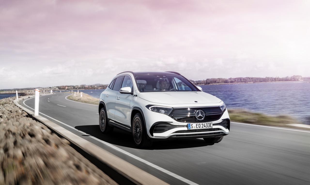 Mercedes-Benz EQA Front