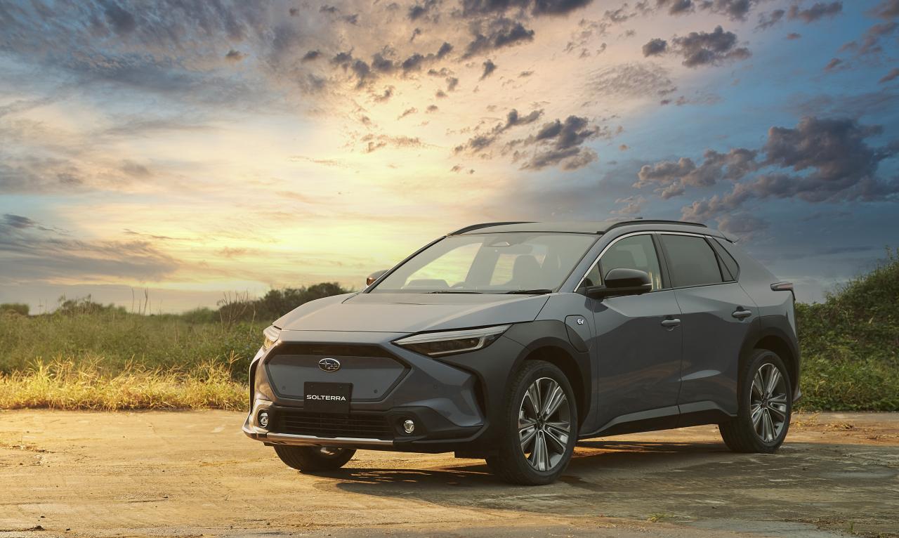 Subaru Solterra Front