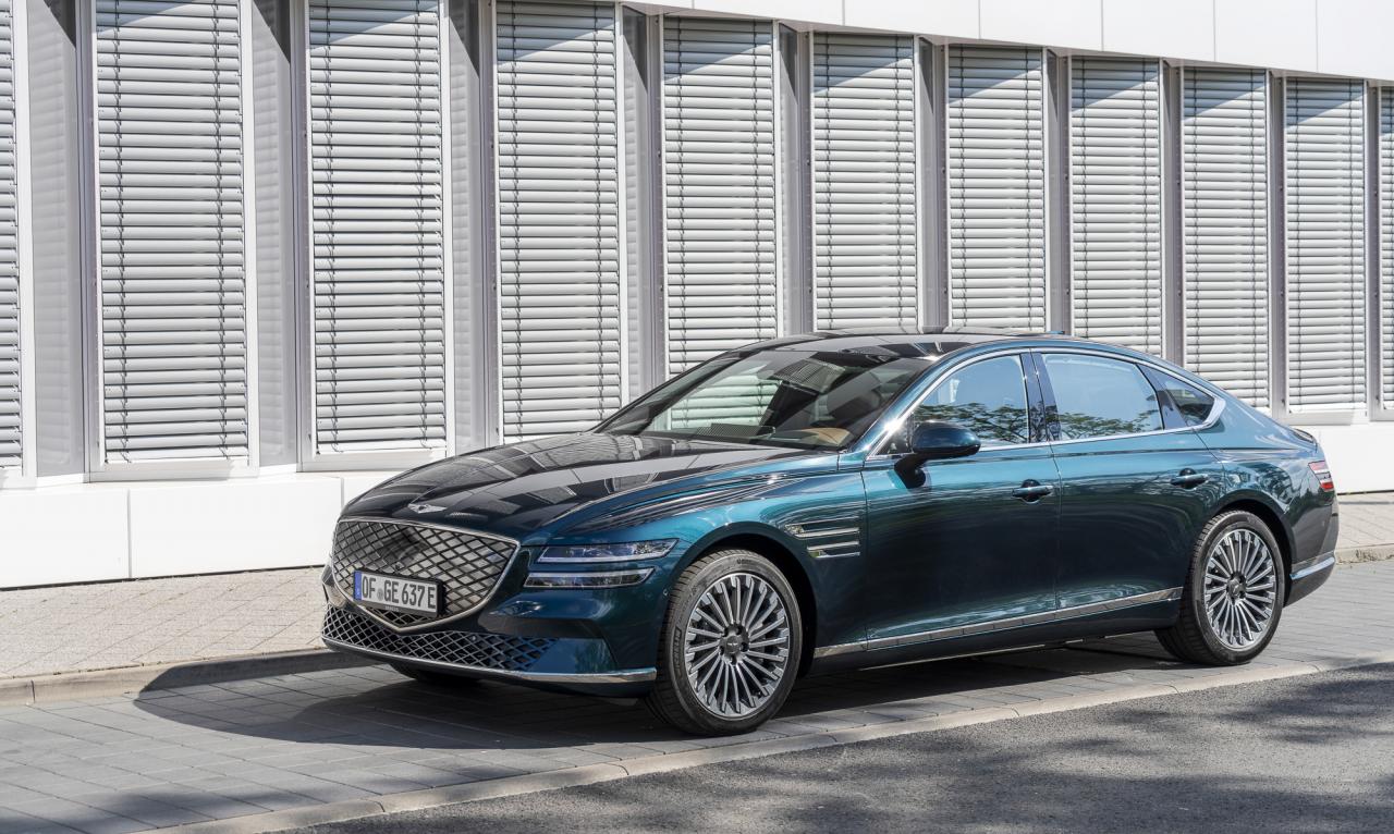 Genesis G80 Electrified Front