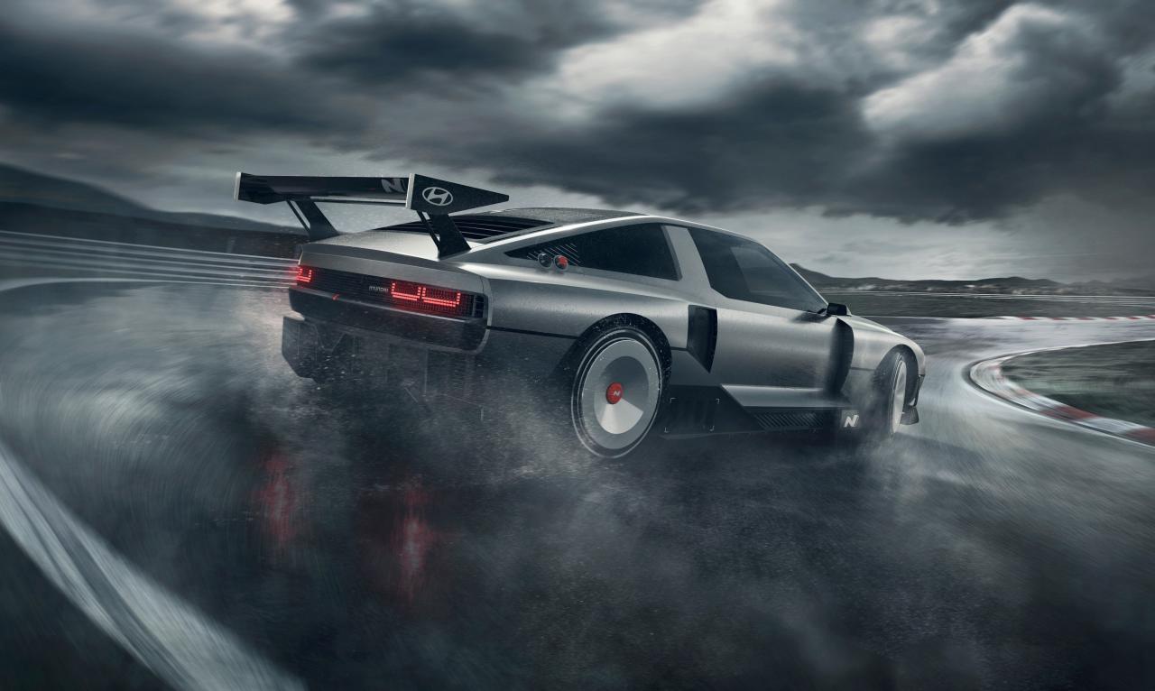 Hyundai N Vision 74 in Fahrt