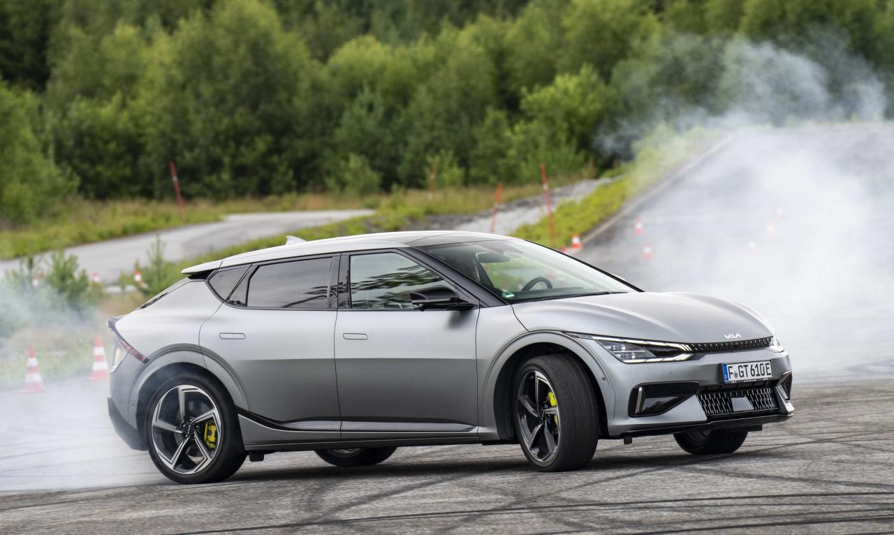 Kia EV6 GT Seite/Front im Drift