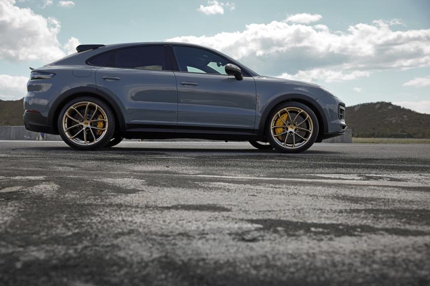 Porsche Cayenne Turbo GT Seite