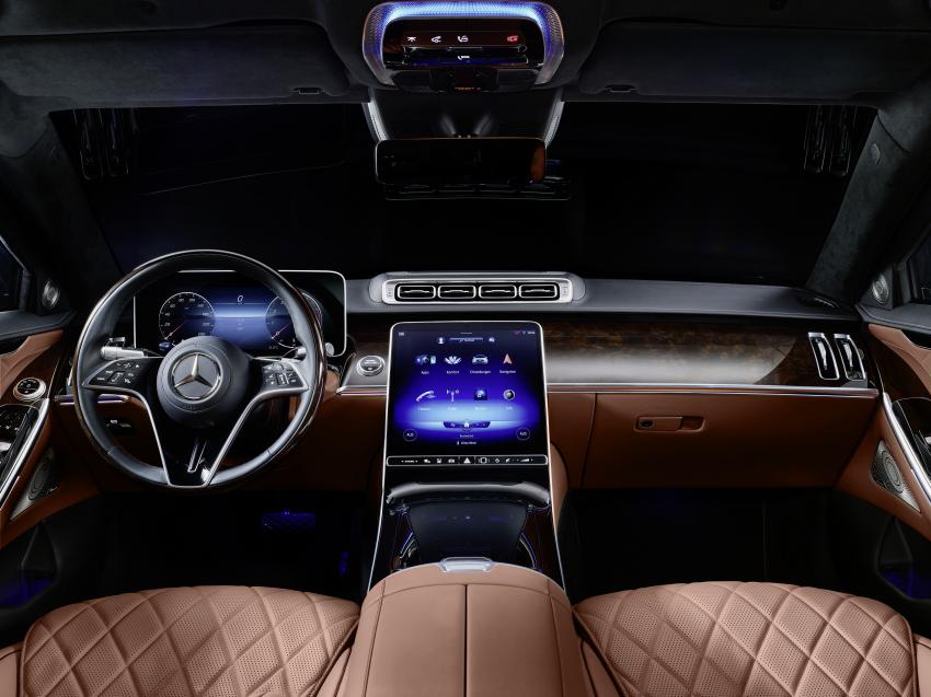 Mercedes-Benz S-Klasse GUARD 5.jpg Mercedes-Benz S-Klasse GUARD Cockpit