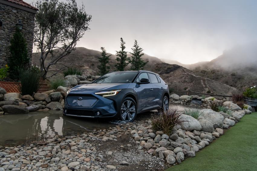 Subaru Solterra Front