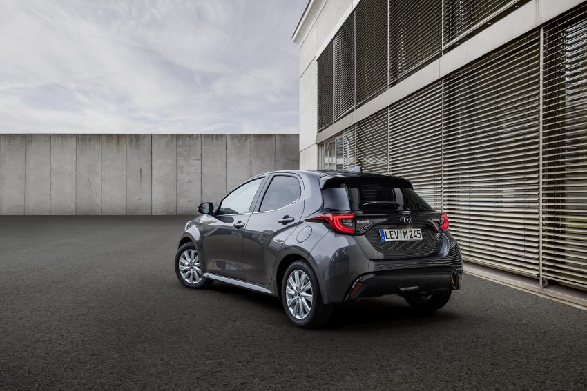 mazda2_hybrid_37.jpeg Mazda2 Hybrid Heck