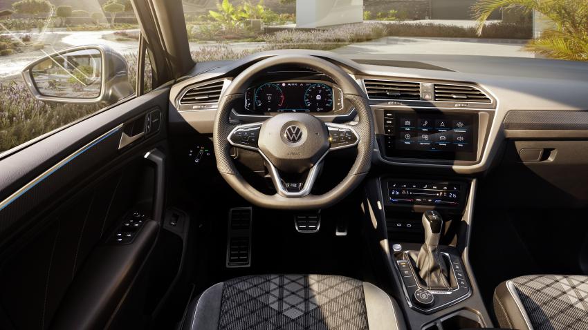 VW Tiguan Allspace Cockpit