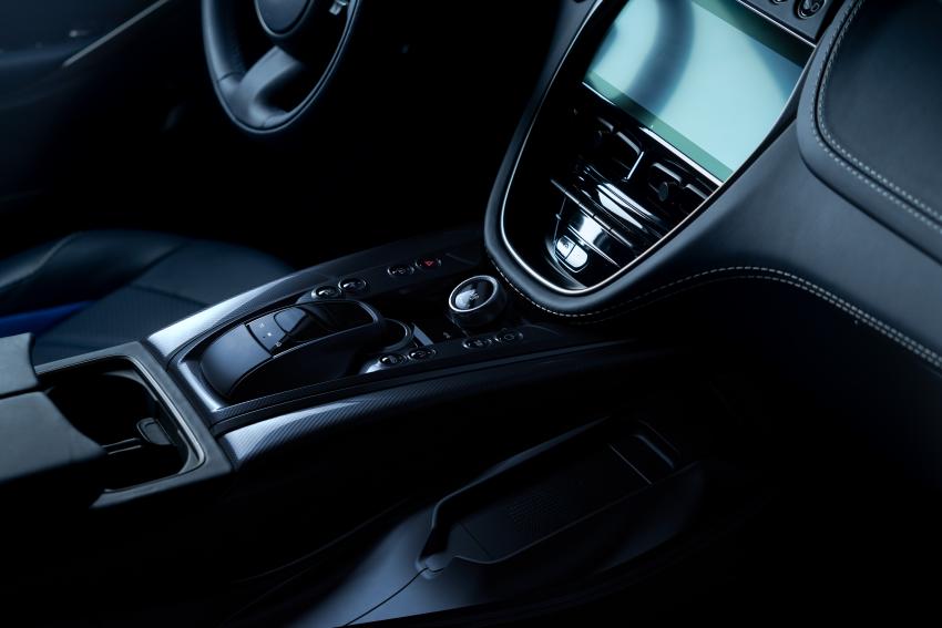 Aston Martin DBX707 Mittelkonsole