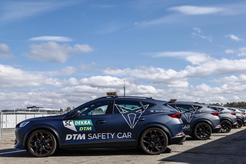 Cupra Formentor Safety Car Seitenansicht