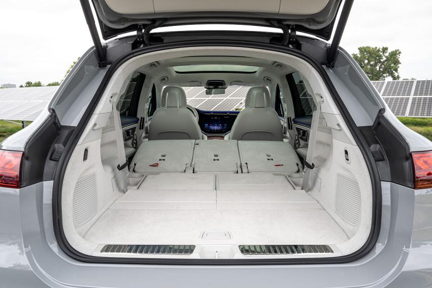 Fotos EQS SUV 1200x800-6.jpg EQS SUV