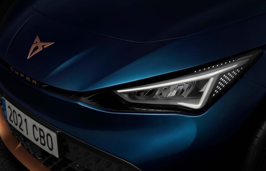 010 CUPRA BORN Aurora Blue high.jpg Cupra Born