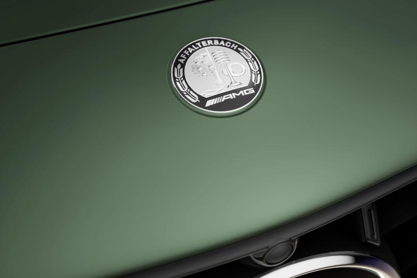 07_Mercedes SL.jpg Mercedes-AMG SL 63 S E Performance Detail Motorhaube Logo