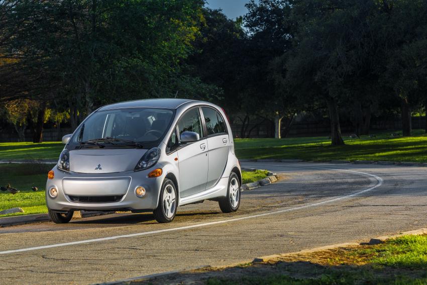 BU13.jpg Mitsubishi i-MiEV