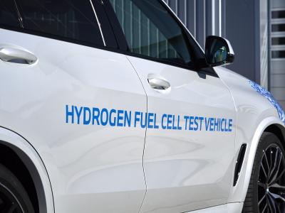 BMW i Hydrogen Next Seite Schriftzug