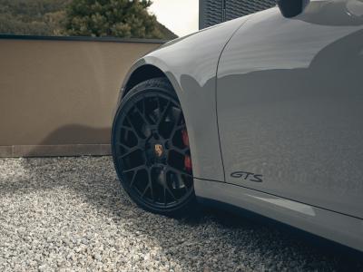 Porsche 911 Targa 4 GTS Seite Detail
