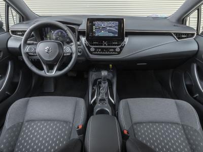 Suzuki Swace Cockpit