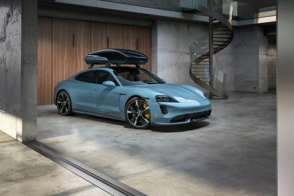 Porsche Taycan Dachbox 1