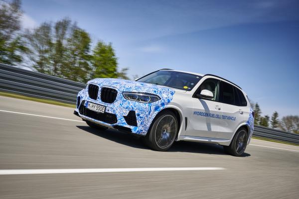 BMW i Hydrogen Next Front