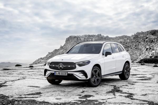 Mercedes-Benz GLC Front