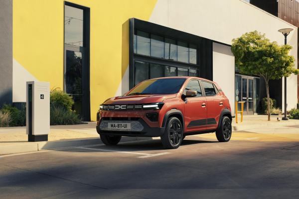 Dacia Spring Front/Seite