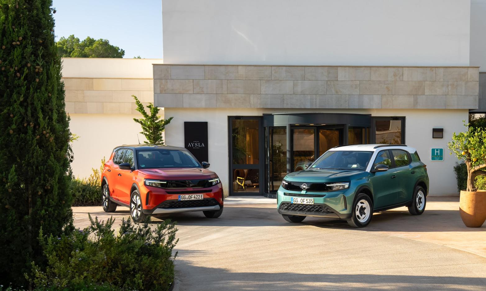 Opel Frontera Front/Seite